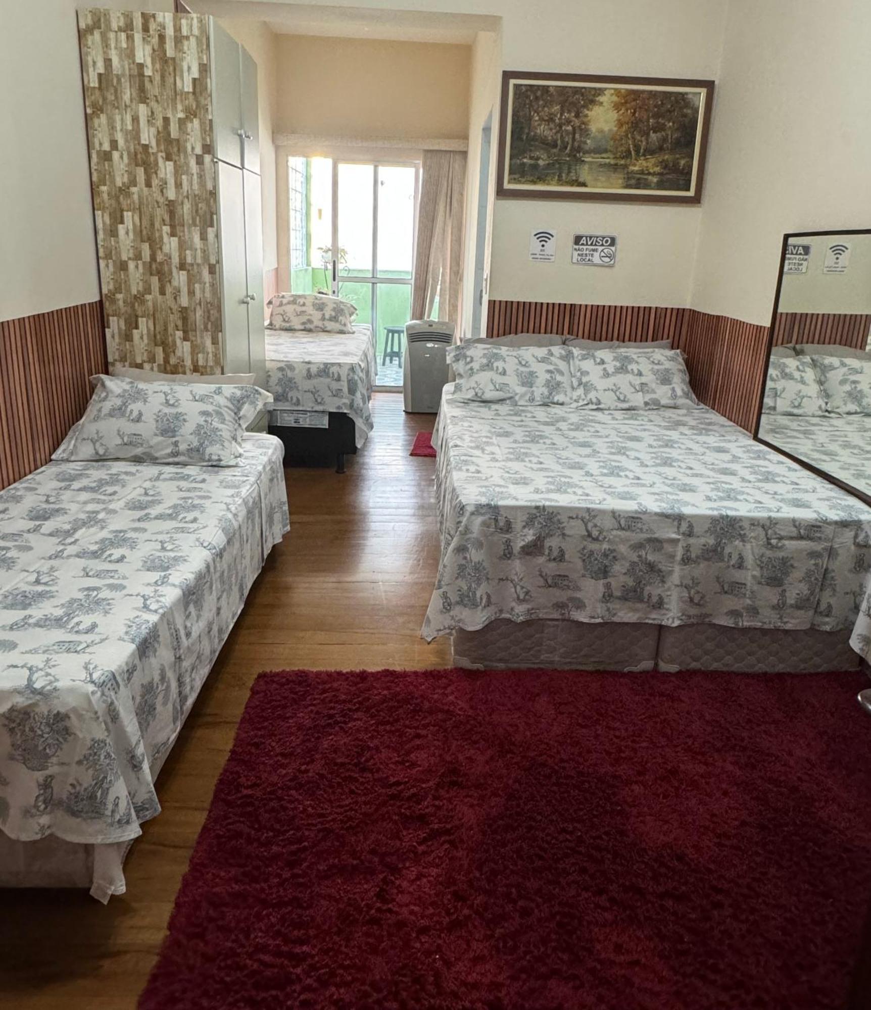 Quarto em Acomodações Particulares Tia Ana